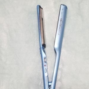 Babyliss Pro Hair Straightener